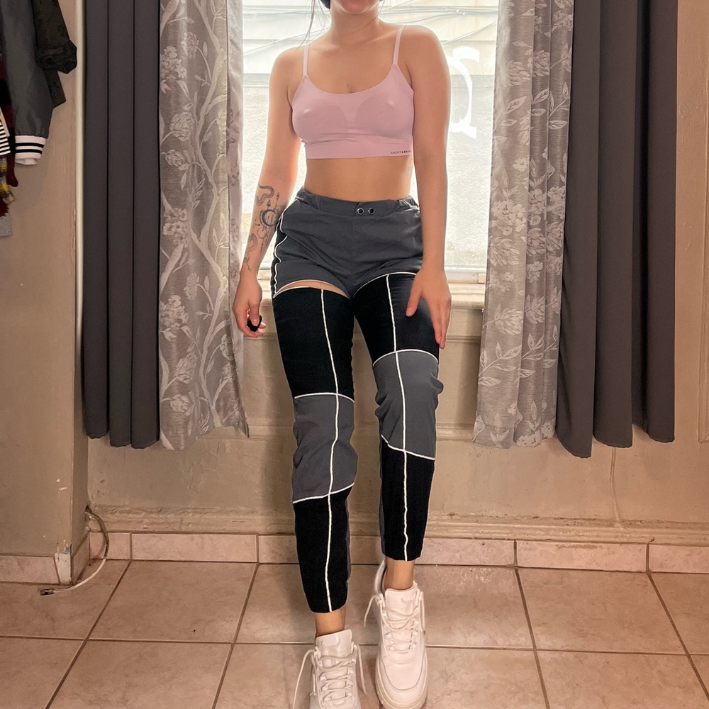 Maniere Devoir Cargo Pants